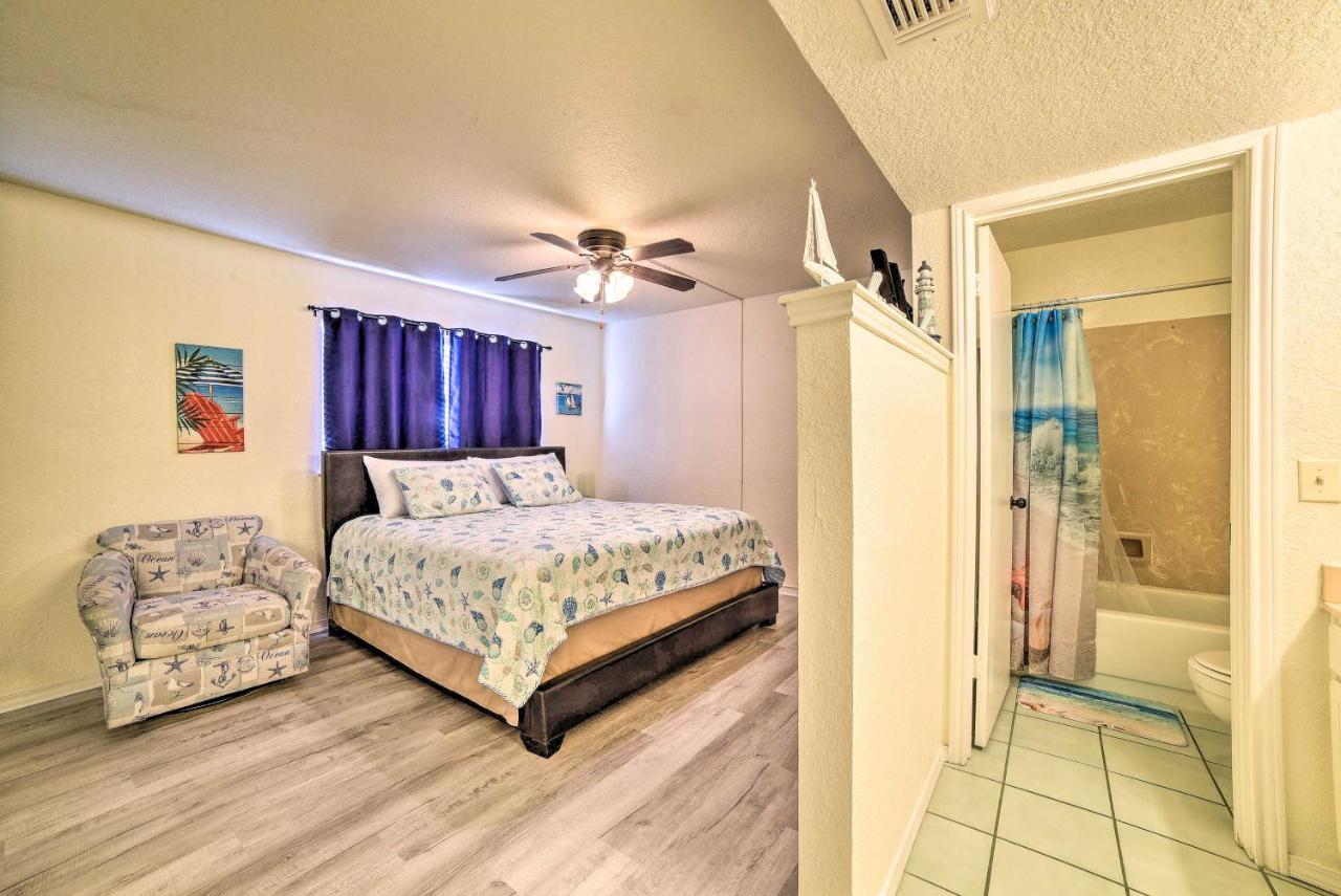 Coastal Condo With Dock Access, 2 Miles To Beach! كوربوس كريستي المظهر الخارجي الصورة