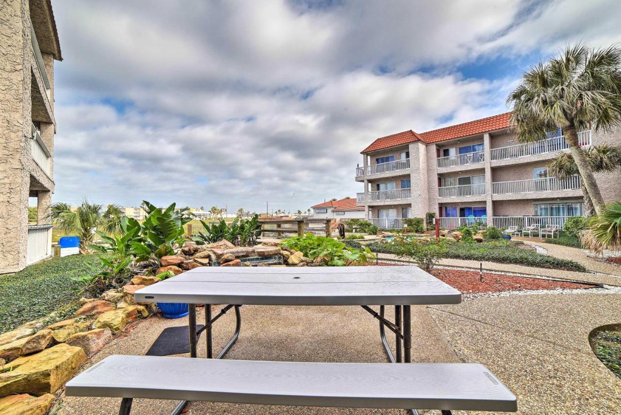 Coastal Condo With Dock Access, 2 Miles To Beach! كوربوس كريستي المظهر الخارجي الصورة
